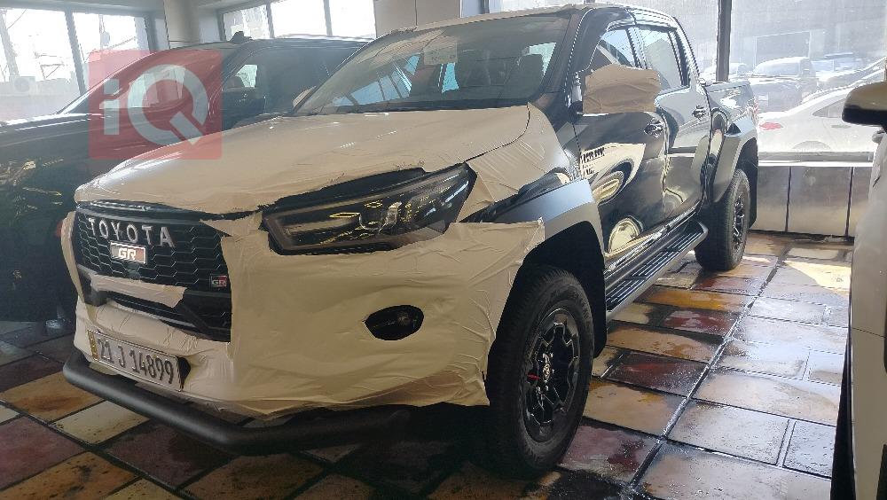 تويوتا هايلوكس